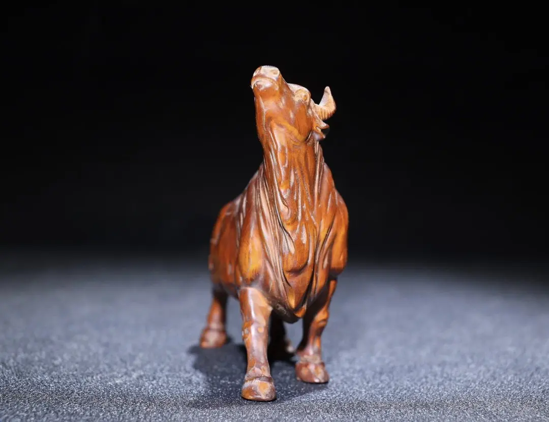 New European-style Cow Statue Zodiac Ox Animal Sculpture Retro Interior Decoration Figurine Handmade Wood Carving Ornament Feng 3