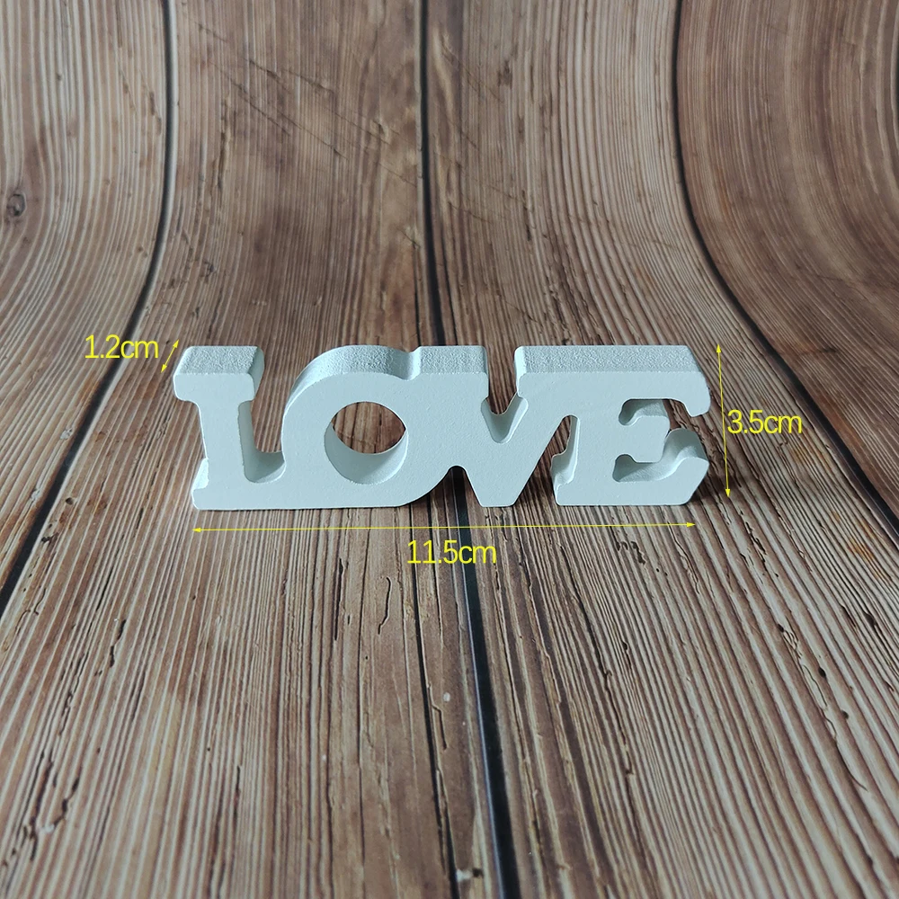 Description Picture 3 of itemMr & Mrs White Letter Wooden Sign for Romantic Wedding Decoration Diy Love Letters Marriage Party Photography Props Home Decor