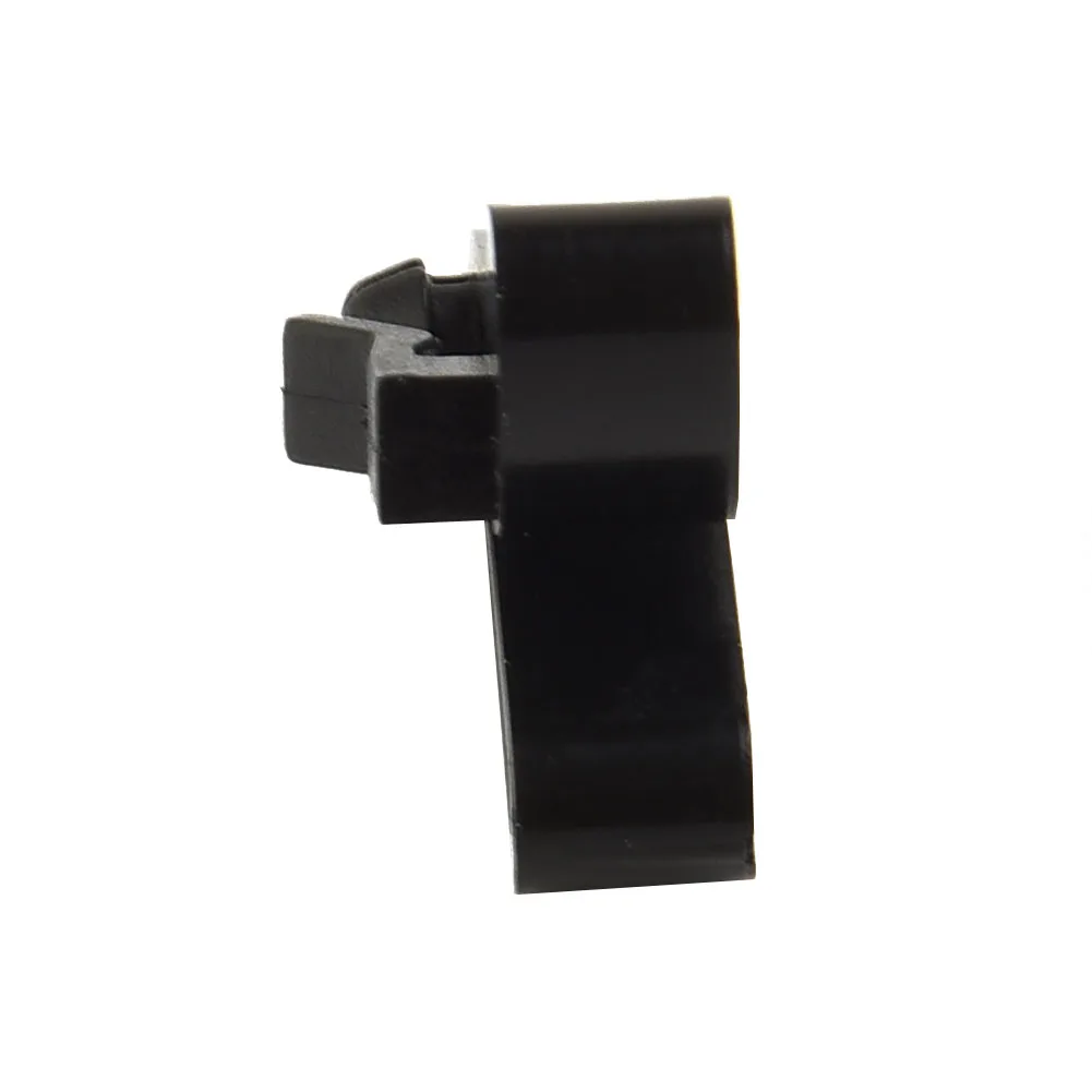 

1pcs RETAINING CLIP RETAINING CLIP BPX700010 Black FUEL FLAP LATCH Or Land Rover Discovery 2 Replacement Brand New