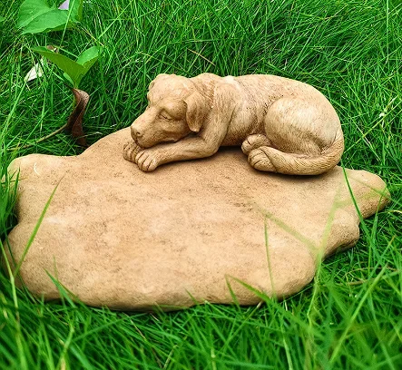 Resin Pet Memorial Statue Dog Memorial Stone Figurine Garden Cat Statue Decor Yard Pet Mourning Tombstone