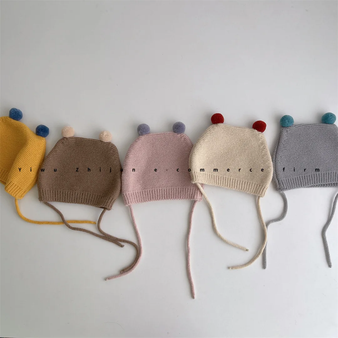 Рисунок 3 - Милая обвязочная шапочка с меховым помпоном