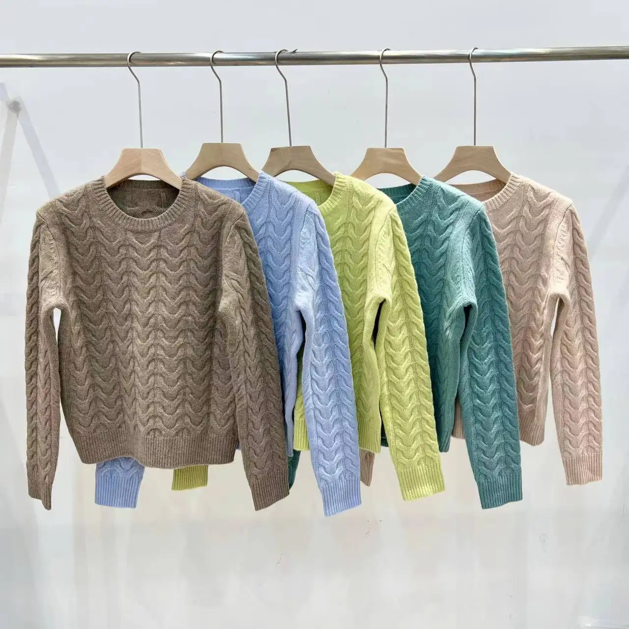 

Women's Solid Color Knit Sweater 100% Cashmere Twisted Simple and Stylish Commuting O-Neck 2023 Fall Winter Jumper for Female