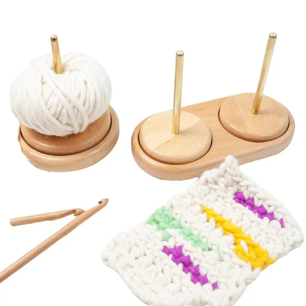 Knitting Yarn Holder Wooden Yarn Roller Crochet Tools Knitting Yarn Winder Rotation Axis for Smooth Weaving Crocheting Supplies