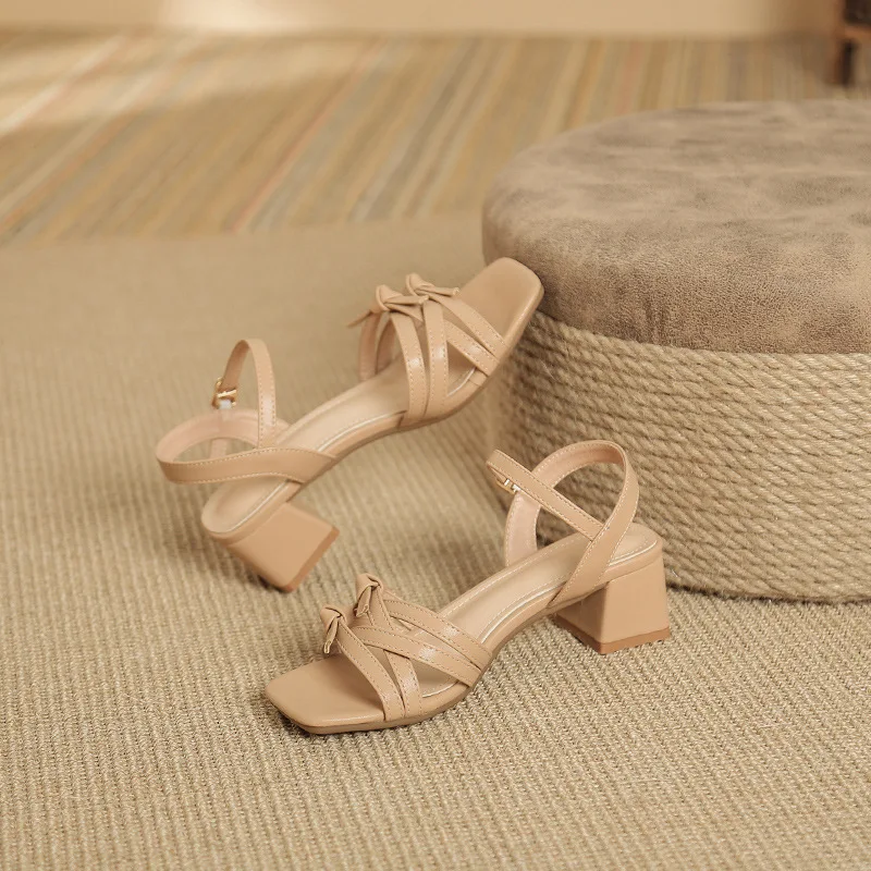 

Босоножки женские на каблуке, универсальные прозрачные туфли черного цвета из нейтральной микрофибры, однотонные, для девушек, 2024