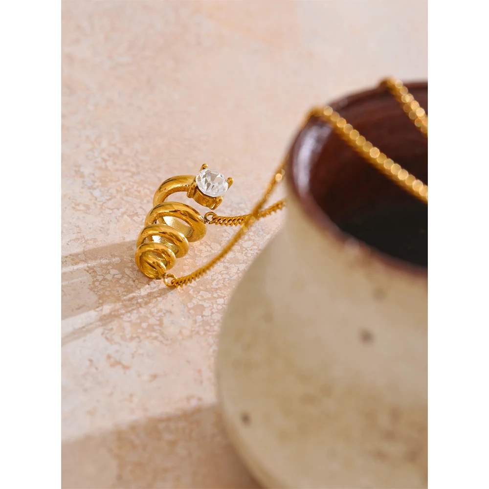 Yhpup Jewelry Geometric Pendant Hypoallergenic Stainless Steel Golden