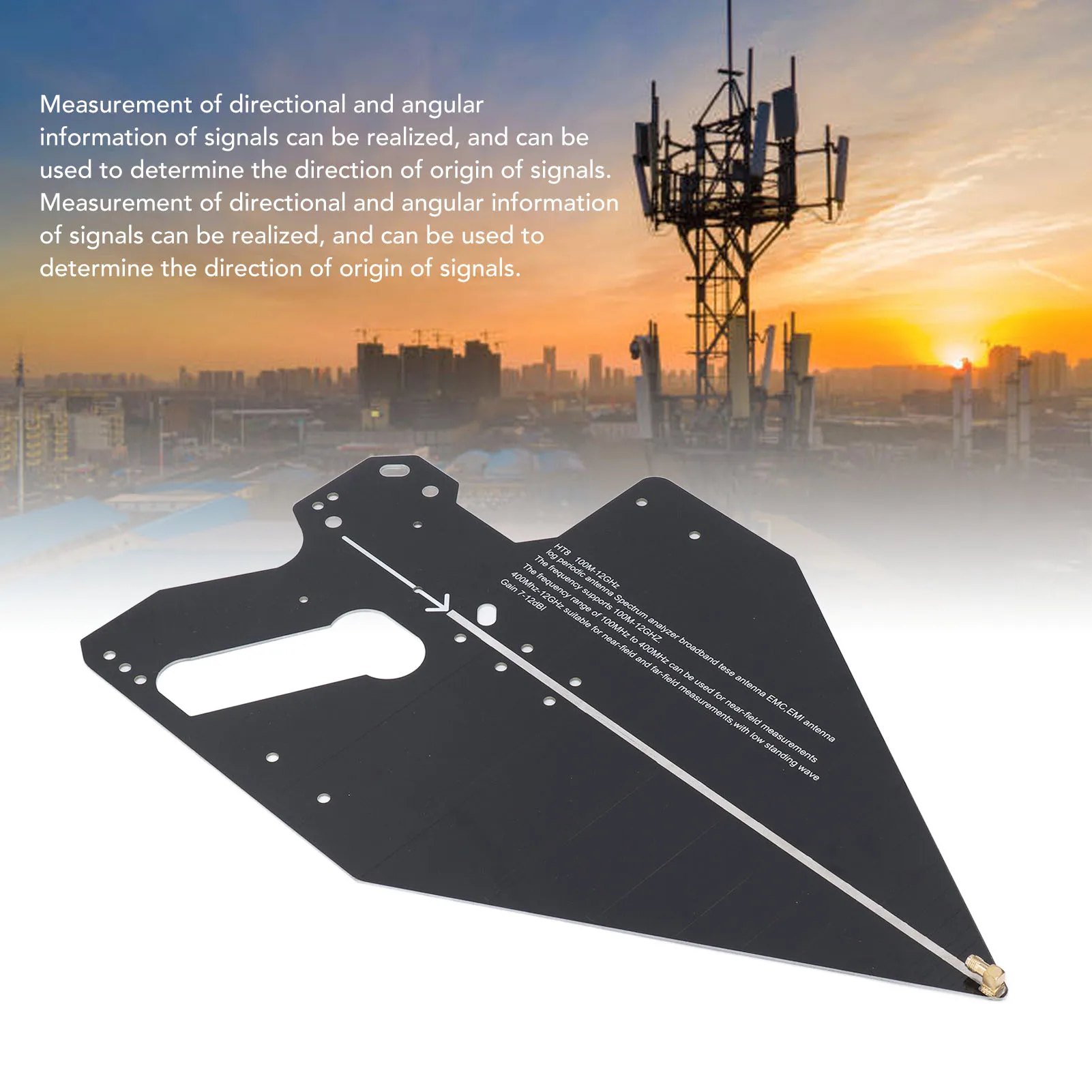 Antenne log-périodique sans fil installée sur un trépied, avec câble coaxial connecté, utilisée pour la détection de direction de 0.1 à 12 GHz.