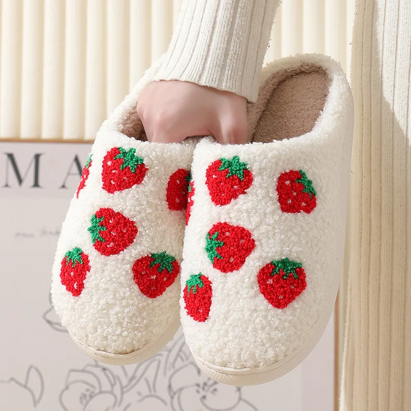 Strawberries Couple Cotton Slippers Home Indoor Cartoon Platform Slides Ladies 2025 Designer Warm Comfortable Winter Shoes Women 3