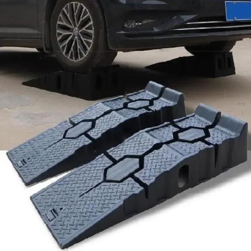 Heavy Duty Black Car Ramps for Oil Change and Repair
