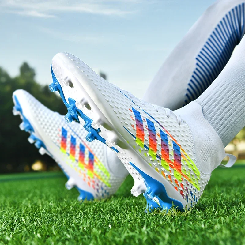 Description Picture 5 of itemNew Men Soccer Shoes TF/FG Football Boots Futsal Match Sport Training Soccer Cleats Wholesale Unisex Professional Ultralight