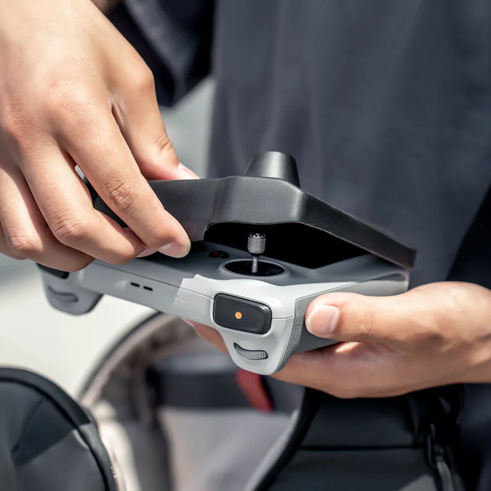 DJI Mini 3 Pro Ʈ Ʈѷ ȣ  Ʈ ǵ ̴ 3  ̽ƽ ȭ  ư ȿ ȣմϴ.