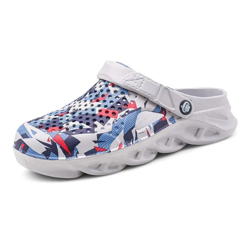 

Summer Men's Shoes Men Slippers Breathable Non-slip Male Garden Shoes Casual Beach Sandals Zapatos Plus Size 38-45 Men Shoes