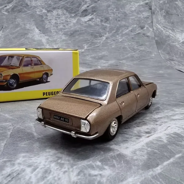 ミニカー Verem PEUGEOT 504 BREAK 1/43 ミニカー Verem PEUGEOT 504 BREAK 1/43 ミニカー Verem PEUGEOT