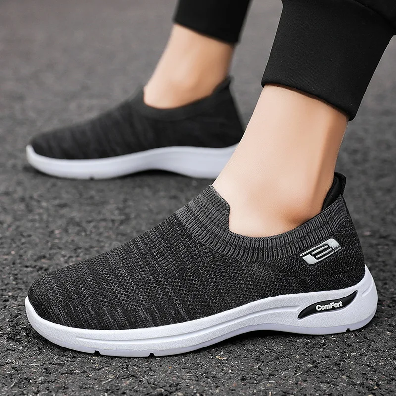 

2023 fashion Breathable Women Vulcanized Shoes Ladies Walking Sneaker Outdoor Comfortable Light Casual Sports Shoes for Women