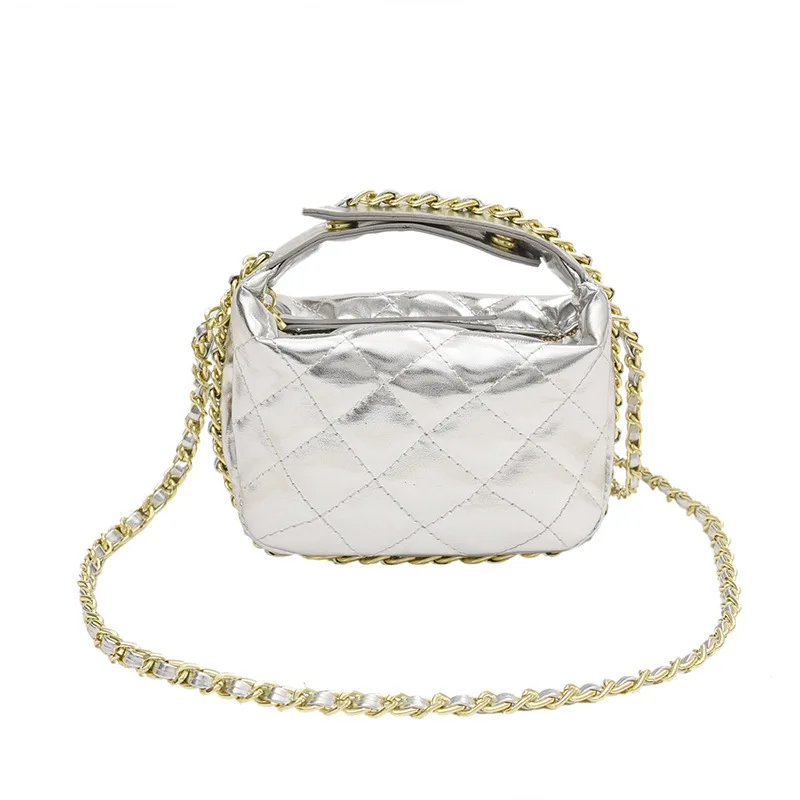 Handheld Mini Delicate Fragrance Bag 2024 New Texture Diamond Grid Chain Bag Single Shoulder Crossbody Crescent Mouth Red Bag