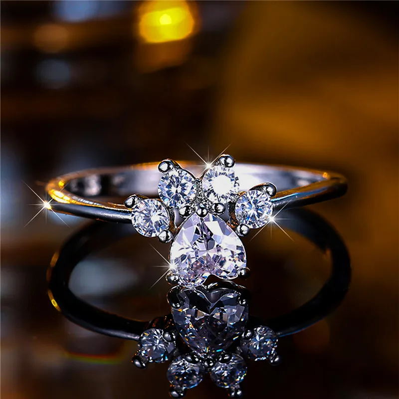 Cute Female Small White Zircon Stone Heart Engagement Ring Trendy Silver Color Bride Wedding Jewelry Gift For Women