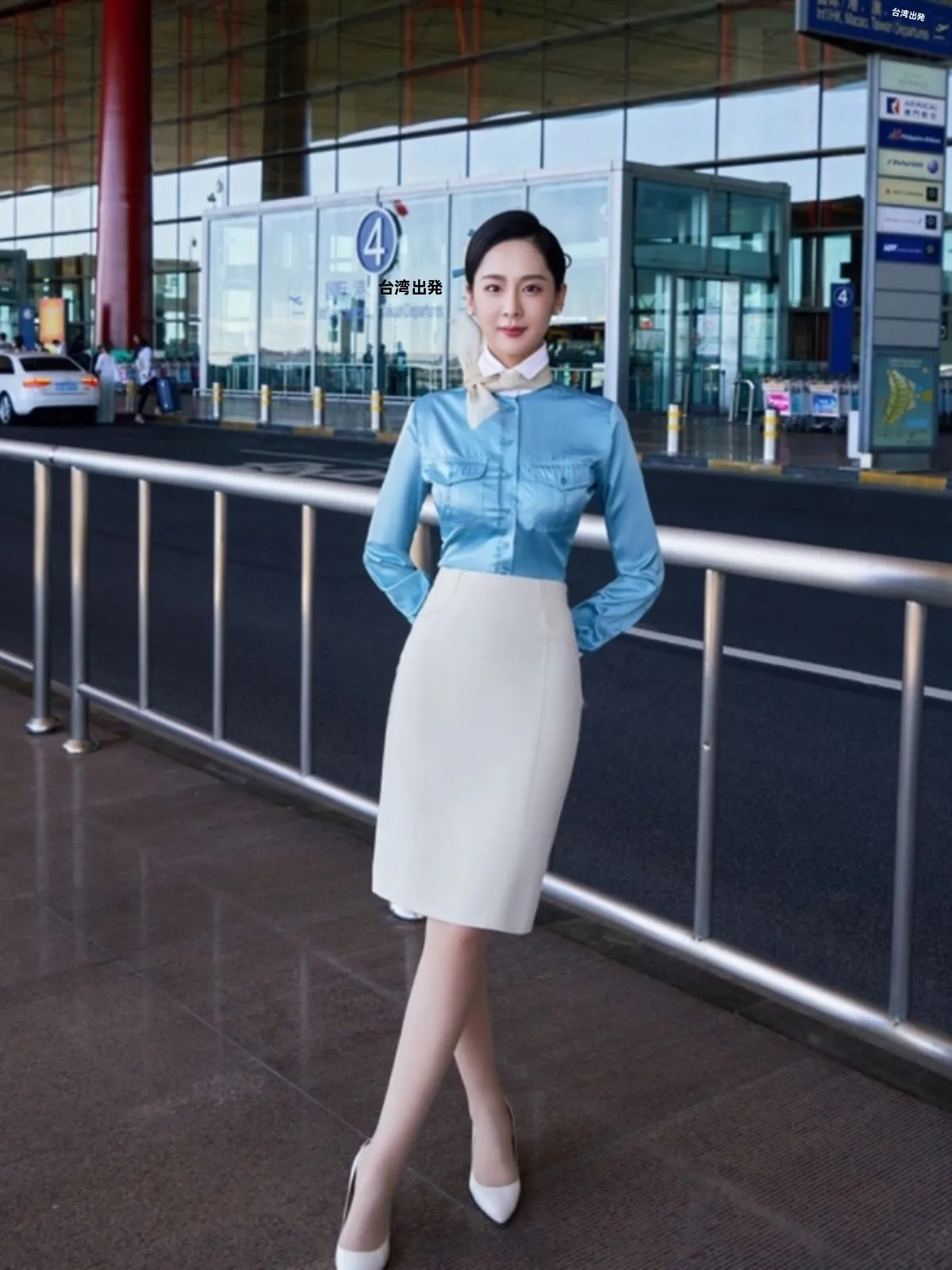 大韓航空　CA制服　4点セット　半袖シャツ　スカート　バレッタ　タイ　ヘアピン 大韓航空 CA制服 4点セット 半袖シャツ スカート バレッタ タイ