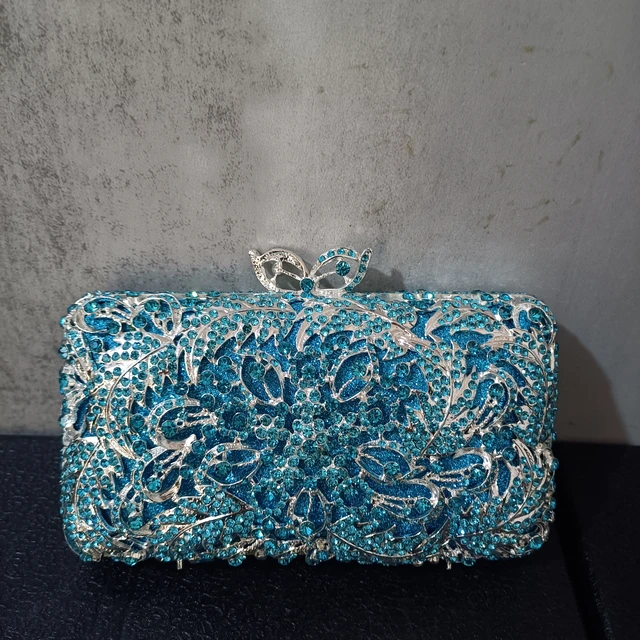 Details 133+ light blue clutch purse latest awesomeenglish.edu.vn