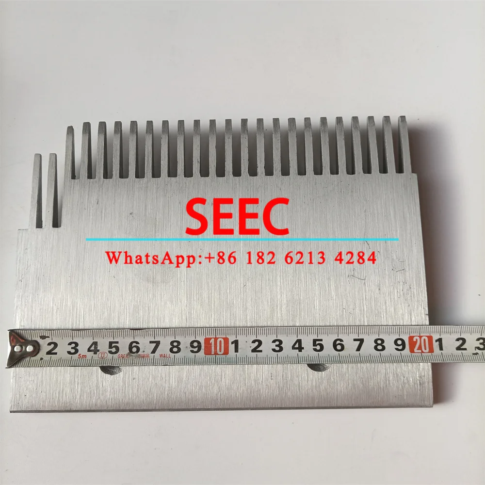 SEEC Escalator Moving Walk Step Comb Plate GAA453BV GAA453BV3 24T L 203mm