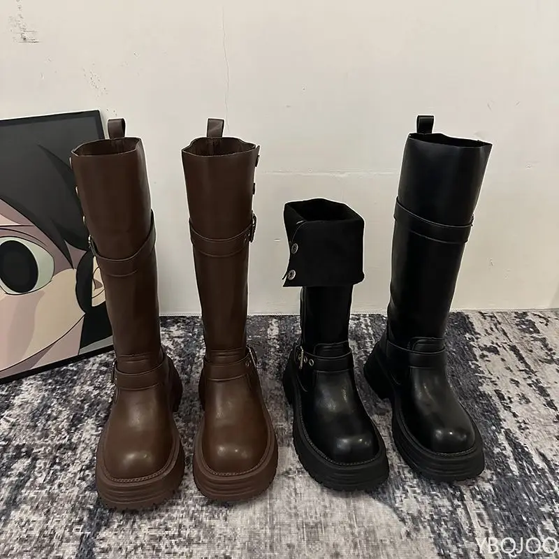 Vintage Damenstiefel mit eckigem Absatz, niedrigen Absätzen, Plateau und modischer, vielseitiger Schnalle – Winter Overknee-Stiefel – Detail 8