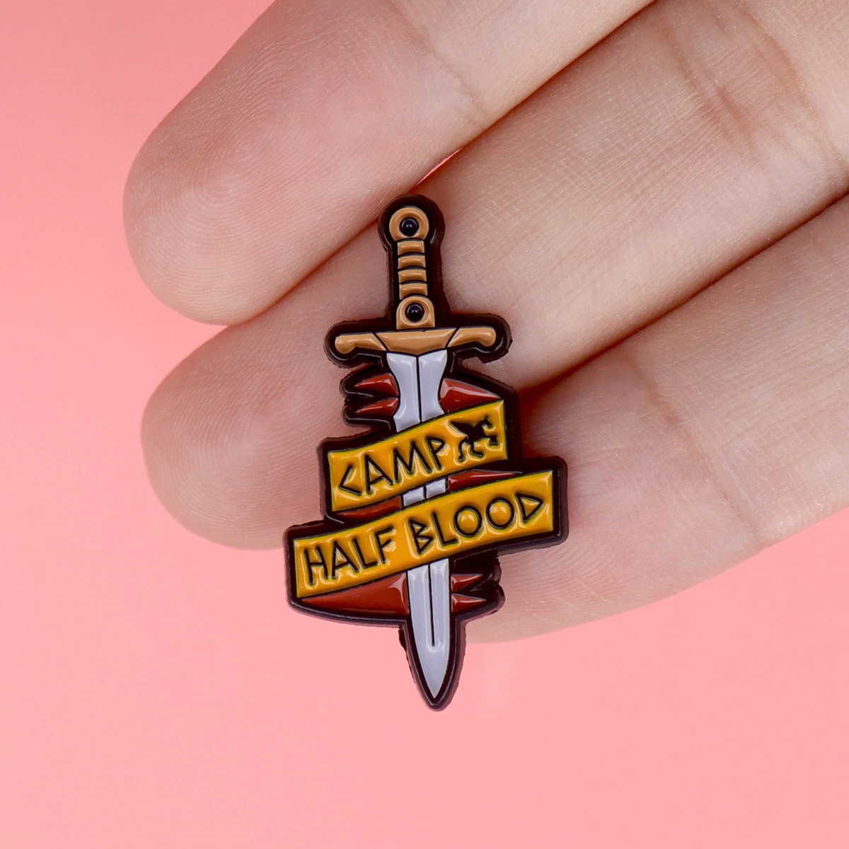 Spiel-Figuren Emaille-Pins Niedliche Cartoon-Wolf-Broschen für Rucksäcke Kragen-Anstecknadeln Schmuck-Abzeichen für Fans Geschenk-Accessoires – Detail 10