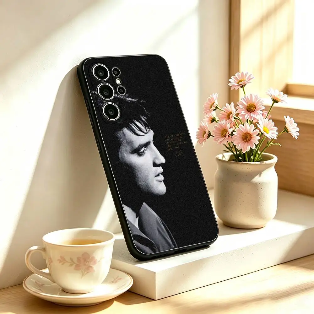 Elvis Presley Retro Cool Phone Case - Black Cover