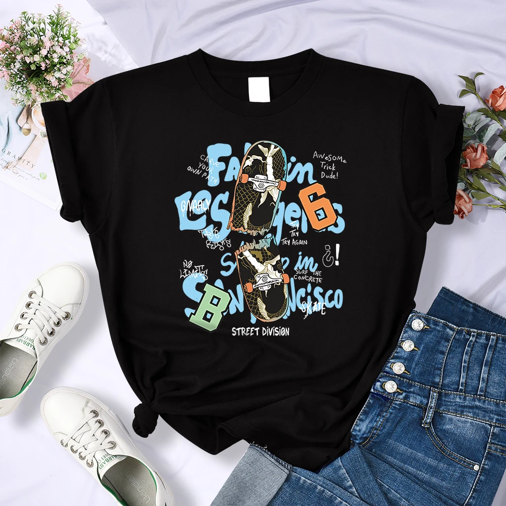 

Broken Skateboard Print Womens T-Shirt Summer Sport Brand T Shirts Fashion Casual Tops Clothes Fashion Breathable T Shirts Women