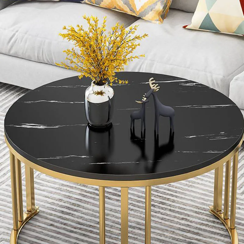 Рисунок 6 - Круглый журнальный столик в эстетике для гостиной