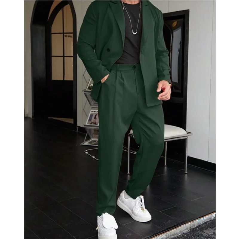 Costume vert pour homme
