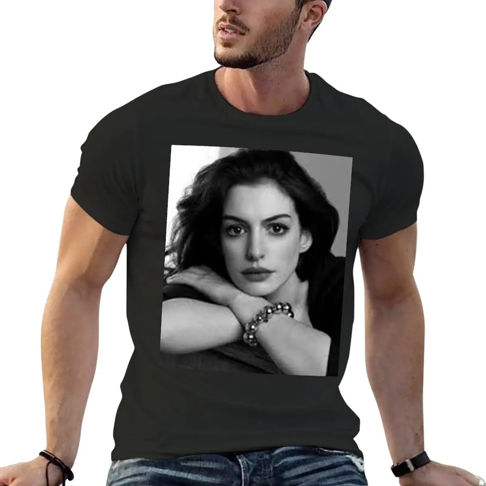 

Мужская футболка оверсайз с рисунком Anne Hathaway