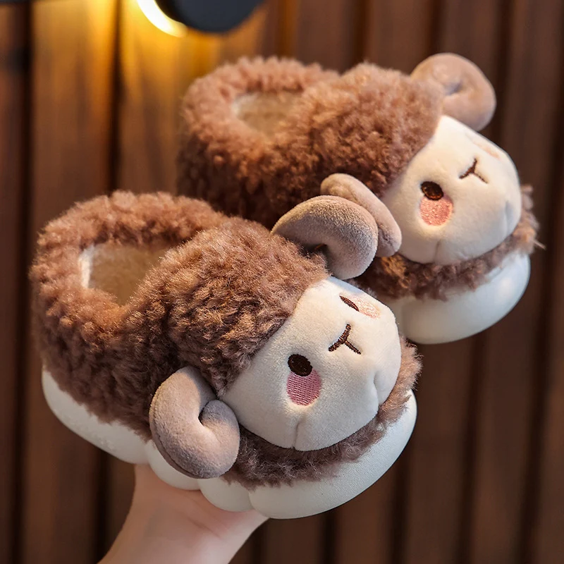 Lovely Fluffy Lamb Cotton Slippers for Children Winter Indoor Warm Non Slip Plush Slippers Girls and Boys Soft Sole Home Slides