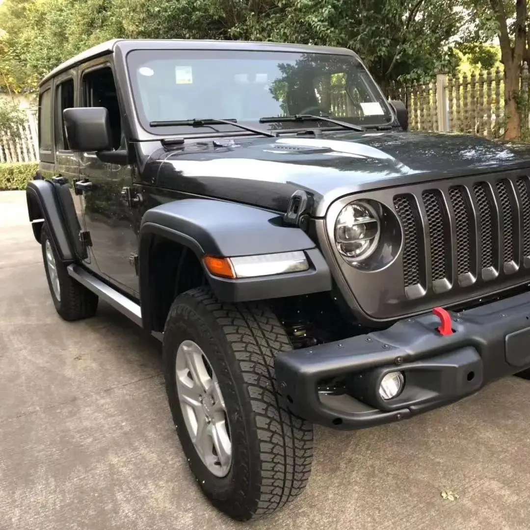 

Задние фонари с высоким колесом для Jeep Wrangler JL 2018-2020 LANTSUN JL1152