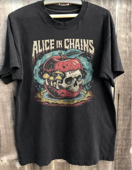 Herren Vintage Rock Grafik T-Shirt Modisches Vielseitiges Hochwertiges Design mit Giftapfel-Schädel-Pilz-Motiv 2026
