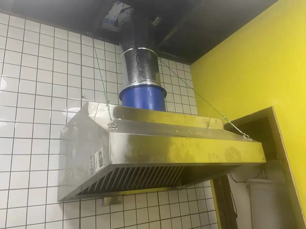Stainless Steel Island Commercial Kitchen High Air Volume Cooker Extractor Range Hood With Baffle Filter