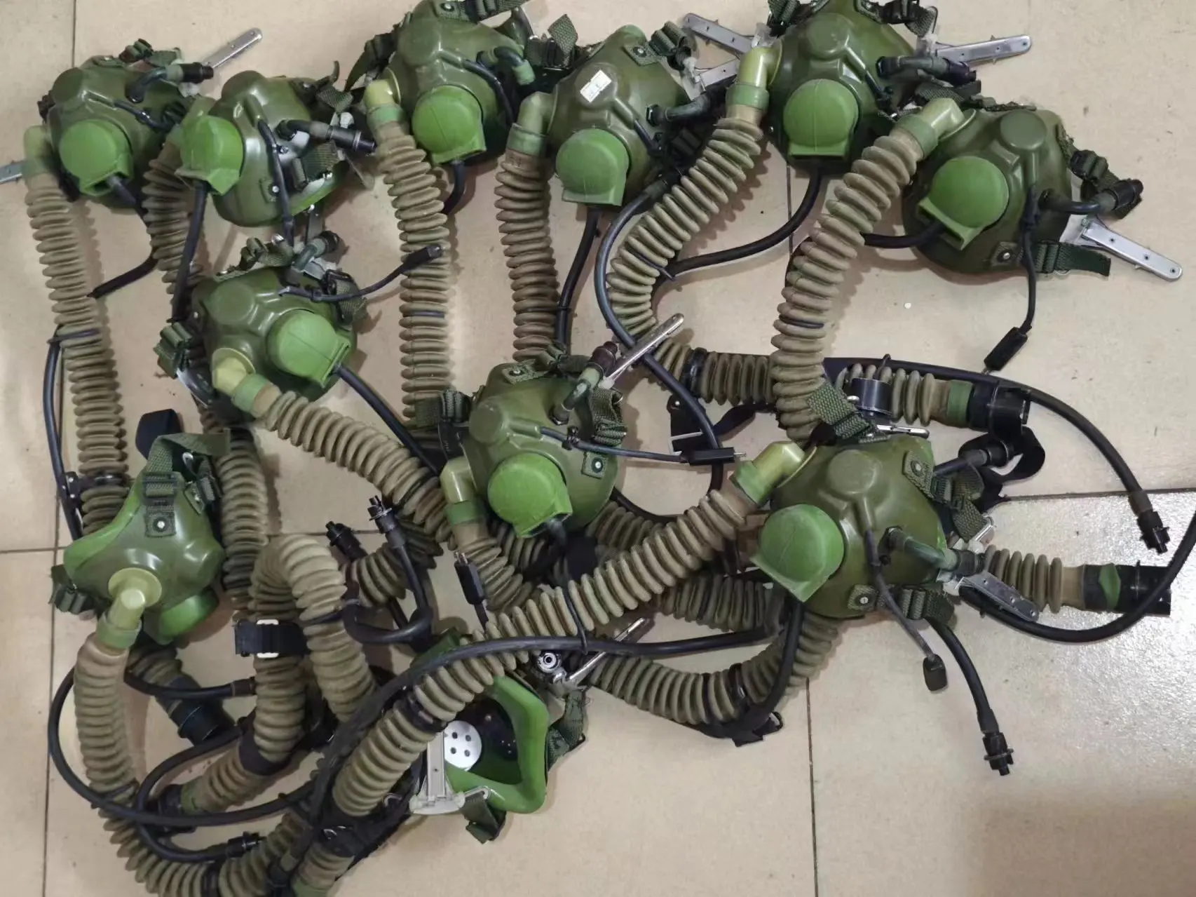 Military Surplus China Air Force Fighter Pilot YM-6/-9 Oxygen Mask military oxygen mask