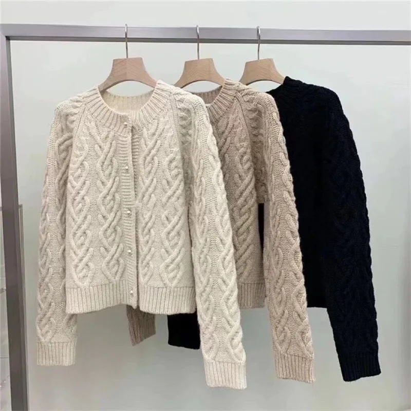 

New 2023 Korean Fashion Chic Short Buttons Cardigans Women Vintage Sweaters Autumn Winter Elegant V Neck Tops