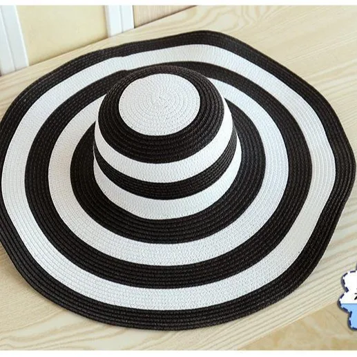 Hot Women's Casual Straw Hats Girls Outdoor Striped Patchwork Paper Sun hats New Summer Adult Flap Large Brim Beach Cap Gorras