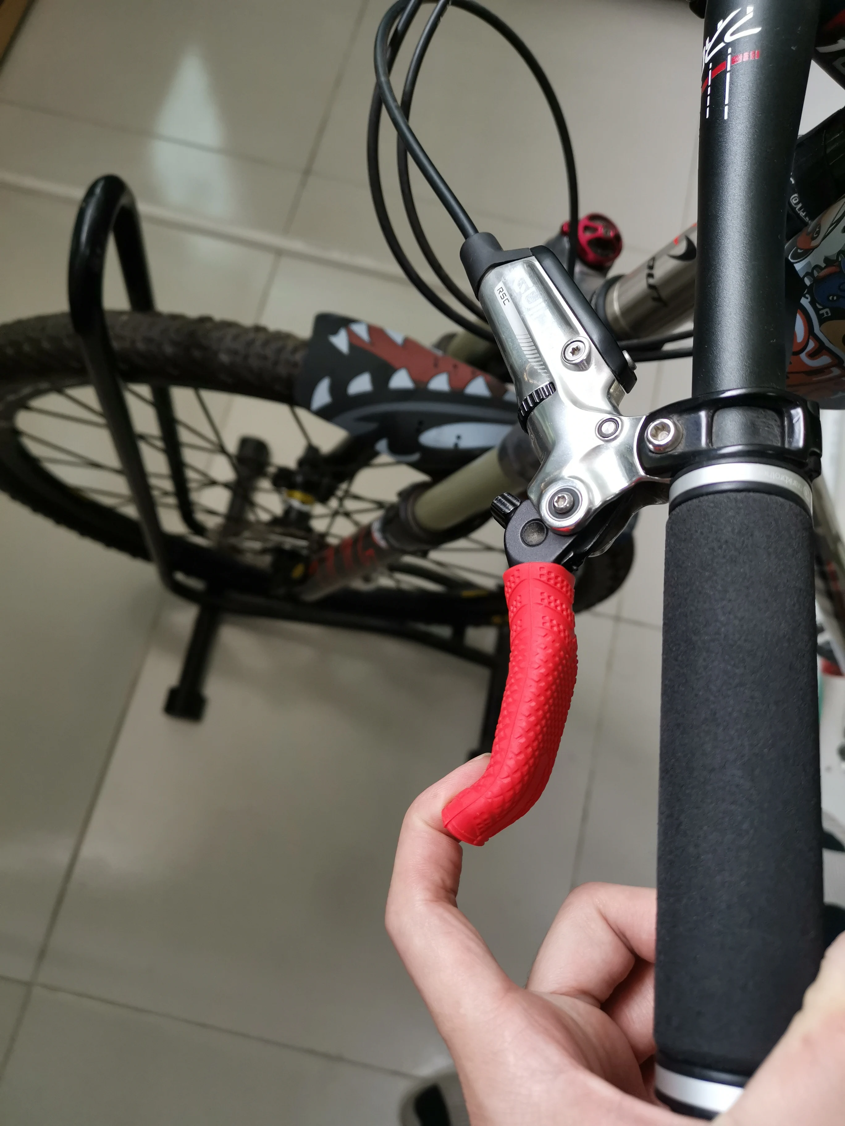 5 Paia Coprigancio Freno Bici In Silicone | Antiscivolo E Universali Per MTB E Bici Da Strada | Set 5 Colori - 4