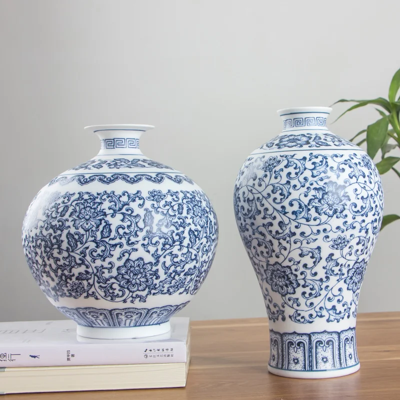 

custom wholesale blue and white porcelain vase for home decor creative vase blue and white ceramic vase blue and white