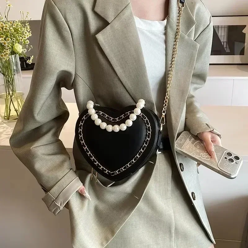 Top Selling Exquisite Single Shoulder Women's Bag New Heart-shaped Bead Shoe Bag with High Texture Bride Red Chain