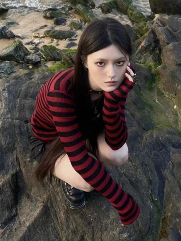 Red Striped Pullovers Gothic Y2k Clothes Emo Girls Long Sleeve Asymmetrical Harajuku Slim Kawaii Retro Pull Femme Sweaters Chic