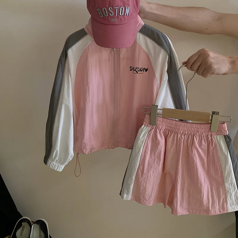 

Летняя Новинка 2024, модный солнцезащитный топ для девочек, повседневные шорты, дышащая детская одежда, одежда для маленьких девочек