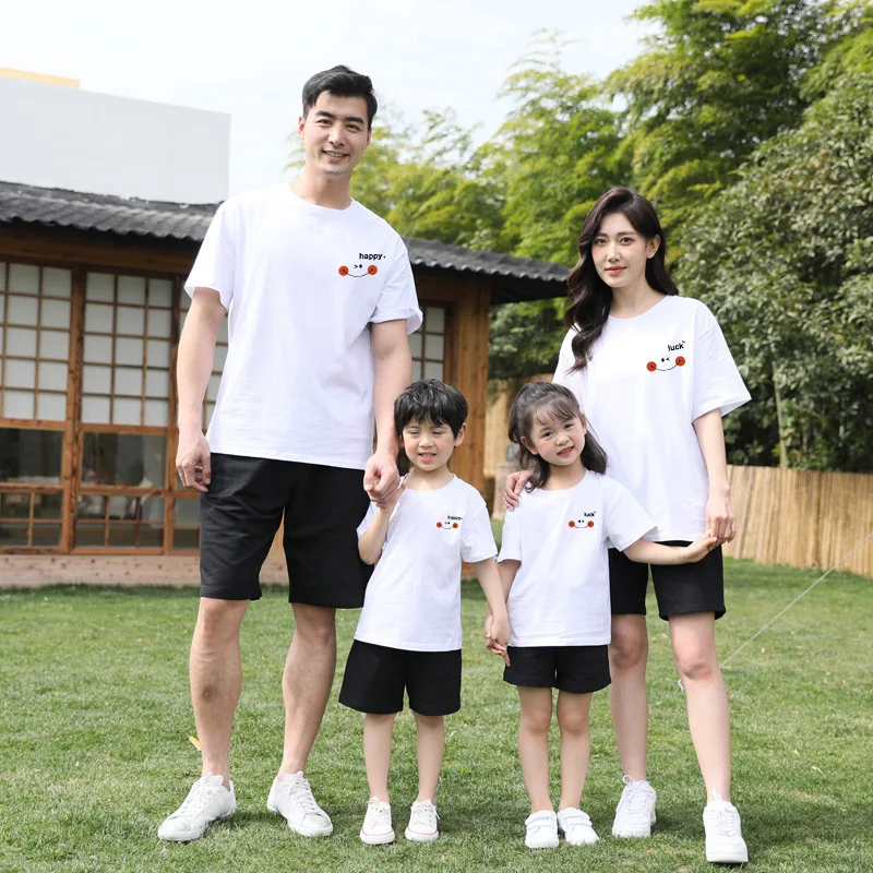 

High Quality Cotton Cartoon Printed T-shirt Daddy Mommy And Daughter Son Family Matching Clothes Casual Fashon Short Sleeve Top