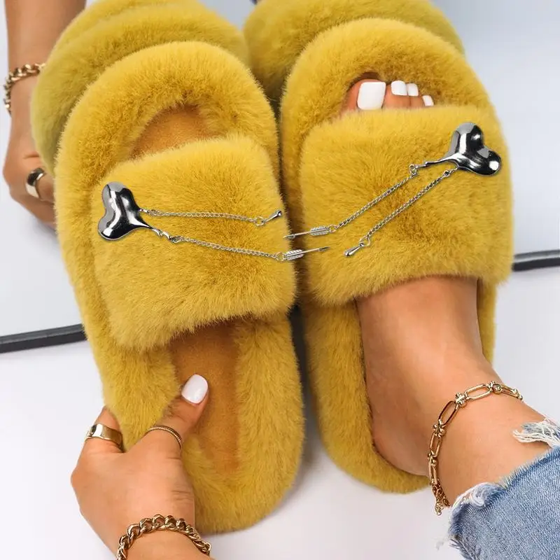 Fashion Winter Women Home Slippers Metal Love Tassel Pendant Decor Platform Furry Slides Fluffy Sandals Indoor Faux Fur Shoes