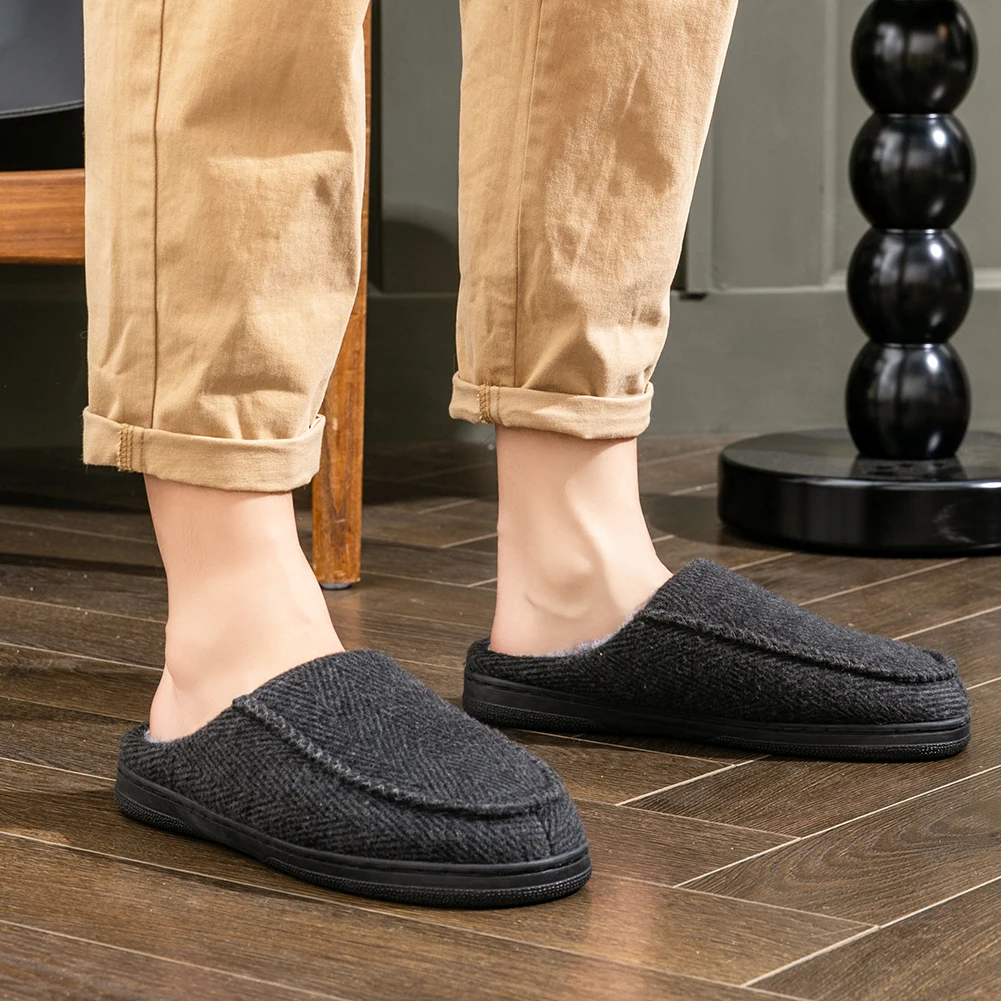 Luxuriöse Wollhausschuhe für Herren mit TPR-Sohle, Memory-Schaum-Plattform, warmes, weiches Kissen, rutschfeste Hausschuhe mit kariertem Design – Detail 9