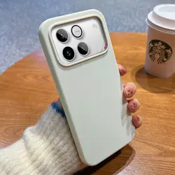 Stylish Silicone Solid Color Case with Matte Textured Shock - Absorbing Bumper for Honor Win (White)