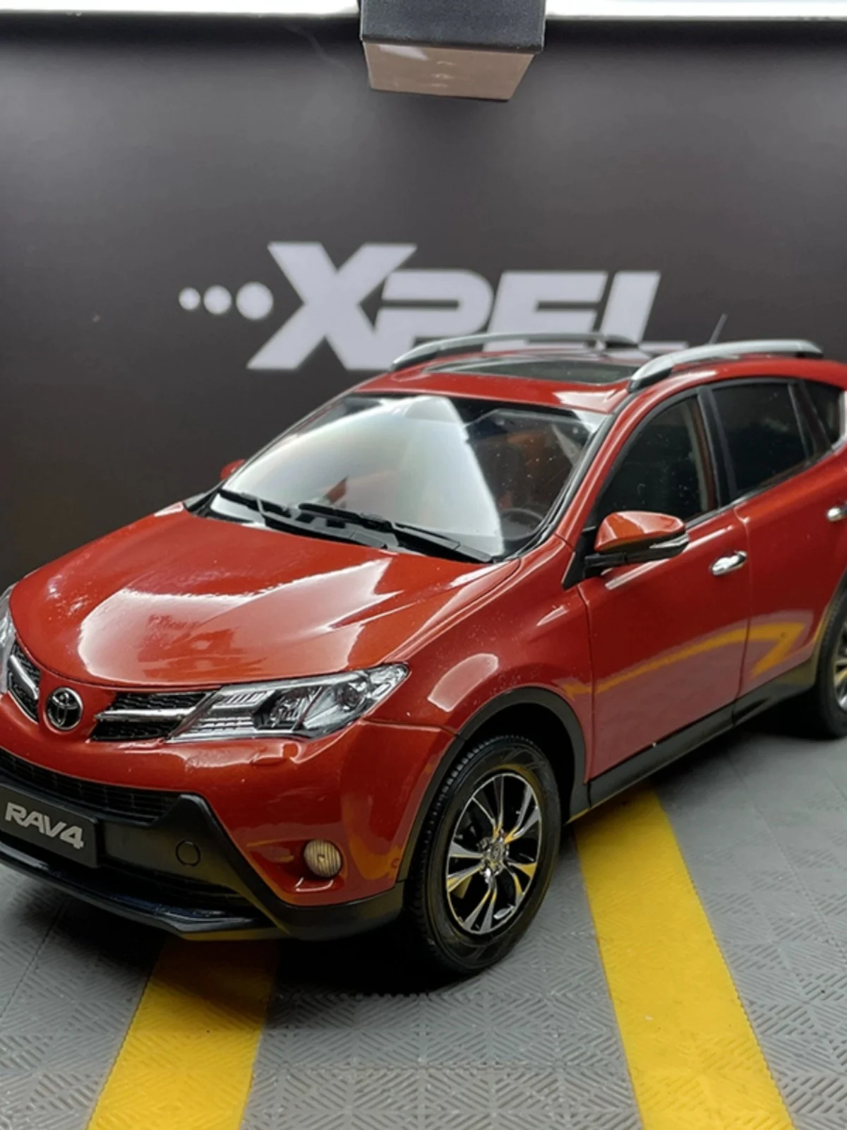 一汽丰田 トヨタ rav4 荣 放 1/18 ミニカー 1⁄18 Toyota RAV4 Diecast SUV