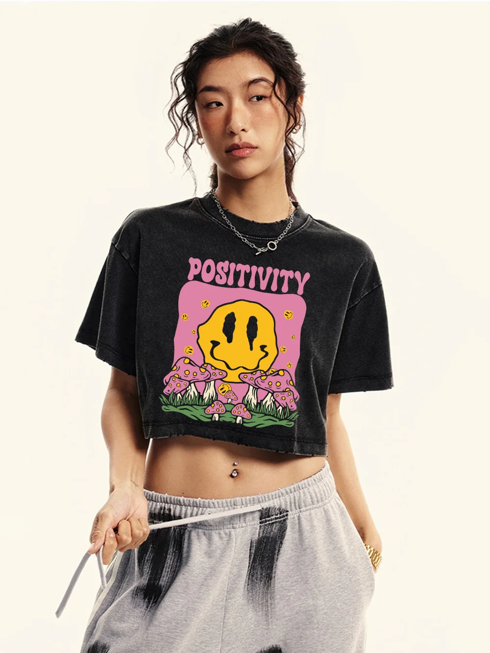 Frau Baumwolle Ernte Gewaschene T-Shirts Pilze Lächelndes Gesicht Positivität Brief Drucke Tops Oversize Oansatz Distressed Weibliche Kleidung – Detail 7