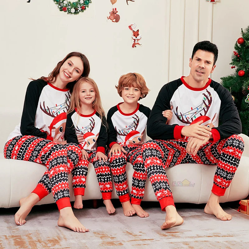 thumbnail image 2 of Conjuntos de pijamas familiares a juego para Navidad 2025 Novedades Conjunto de ropa de pijama para adultos y niños Peleles para bebés Ropa de dormir informal Look familiar navideño, 2 of 5