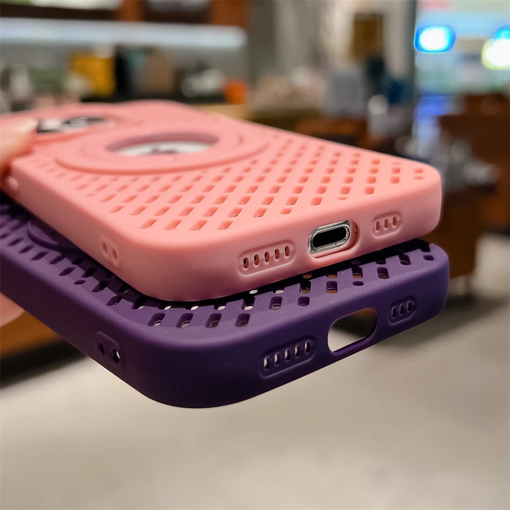 Magnetic Cooling Heat Dissipation Silicone Phone Case with Stand