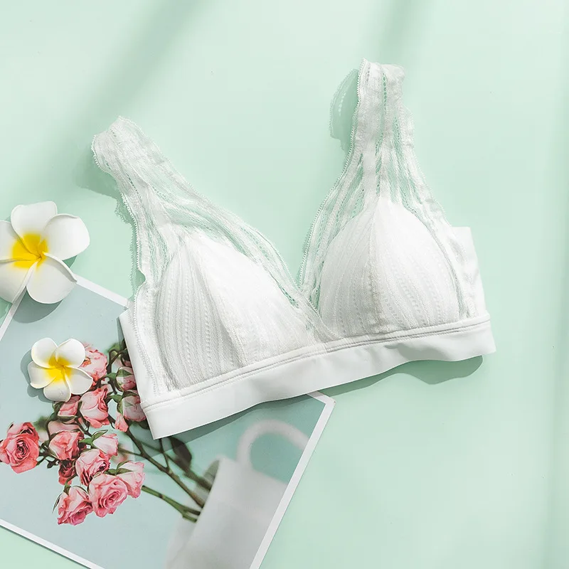 2023 Fashionable New French Silk Bra Without Steel Ring Lace Sexy Natural Mulberry Silk Underwear